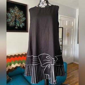 Black bow shift dress